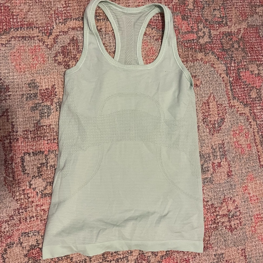 Lululemon Swiftly Tech Racerback Tank | Size 4 | Faded Blue